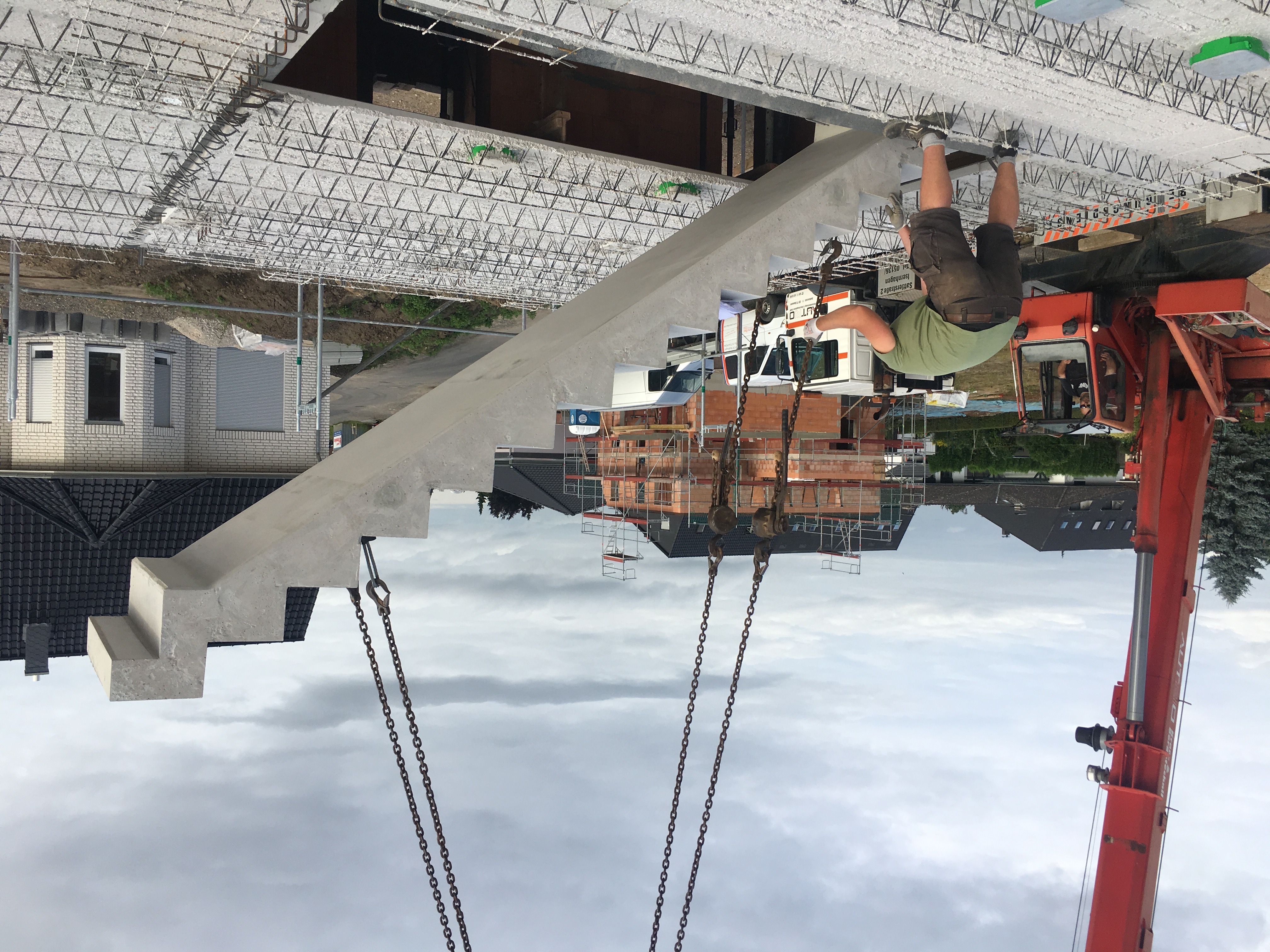 Bausachverständiger Cimen bei einer Bauabnahme im Raum Celle / Hannover